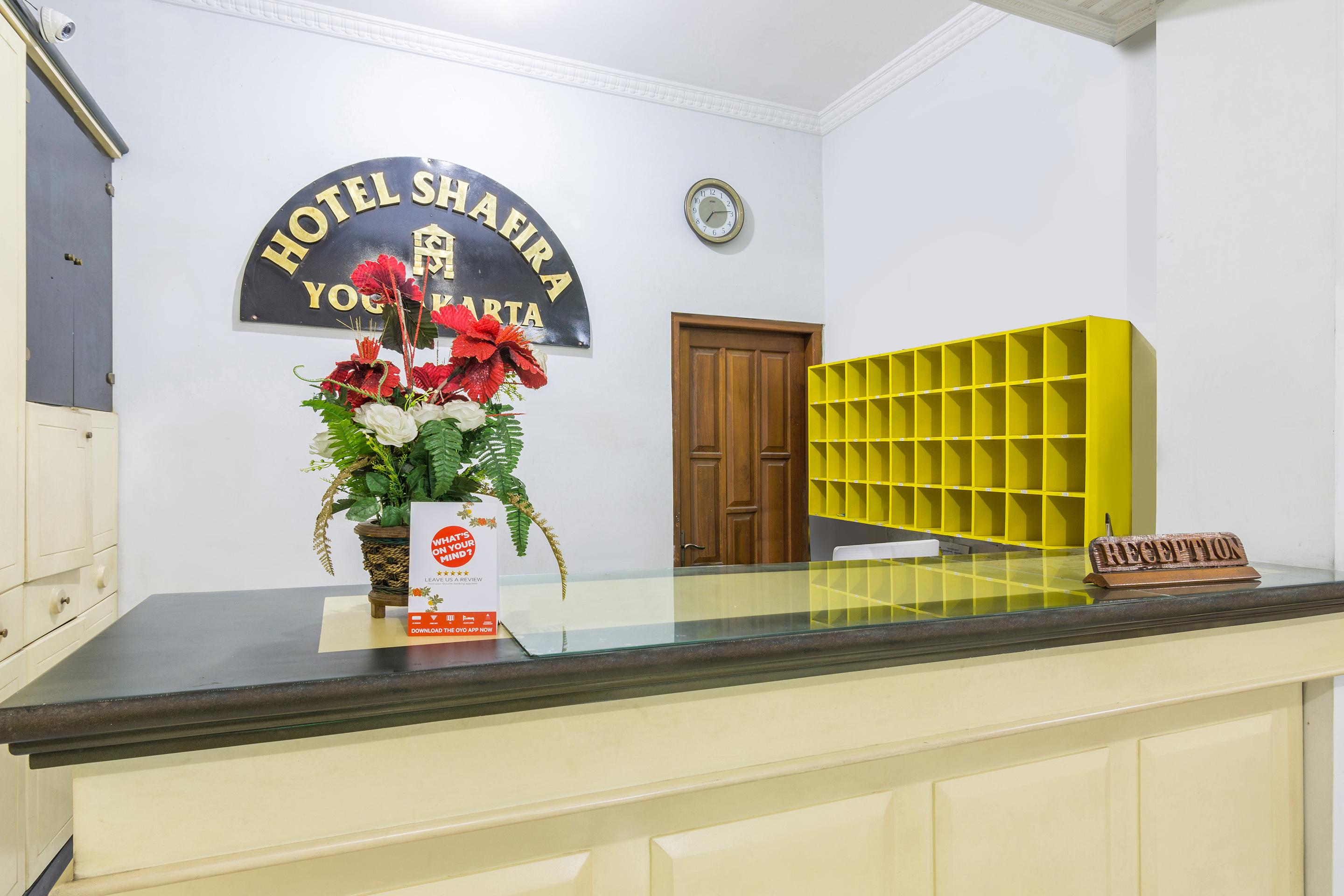 Oyo 1309 Hotel Shafira Syariah Yogyakarta Exterior photo